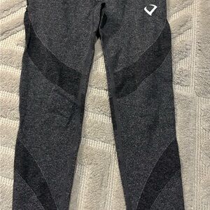 violate Leggings size small NWT